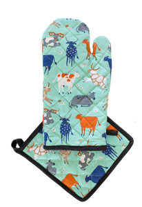 Green Cow Oven Glove and Pot Holder set