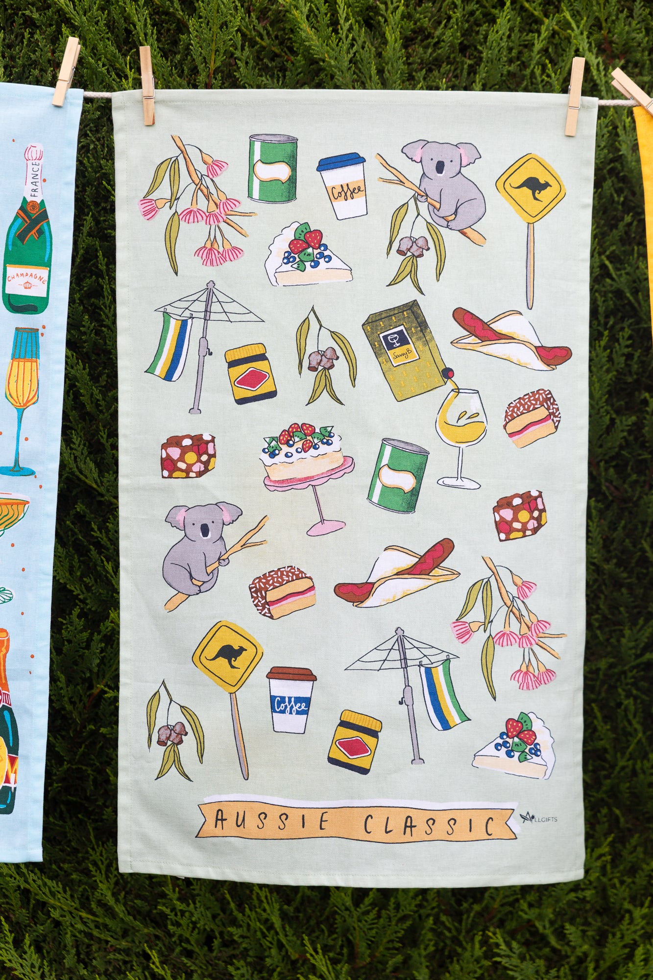 Aussie Classics Tea Towel
